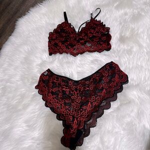 Black/red‎ lace lingerie set size 2XL